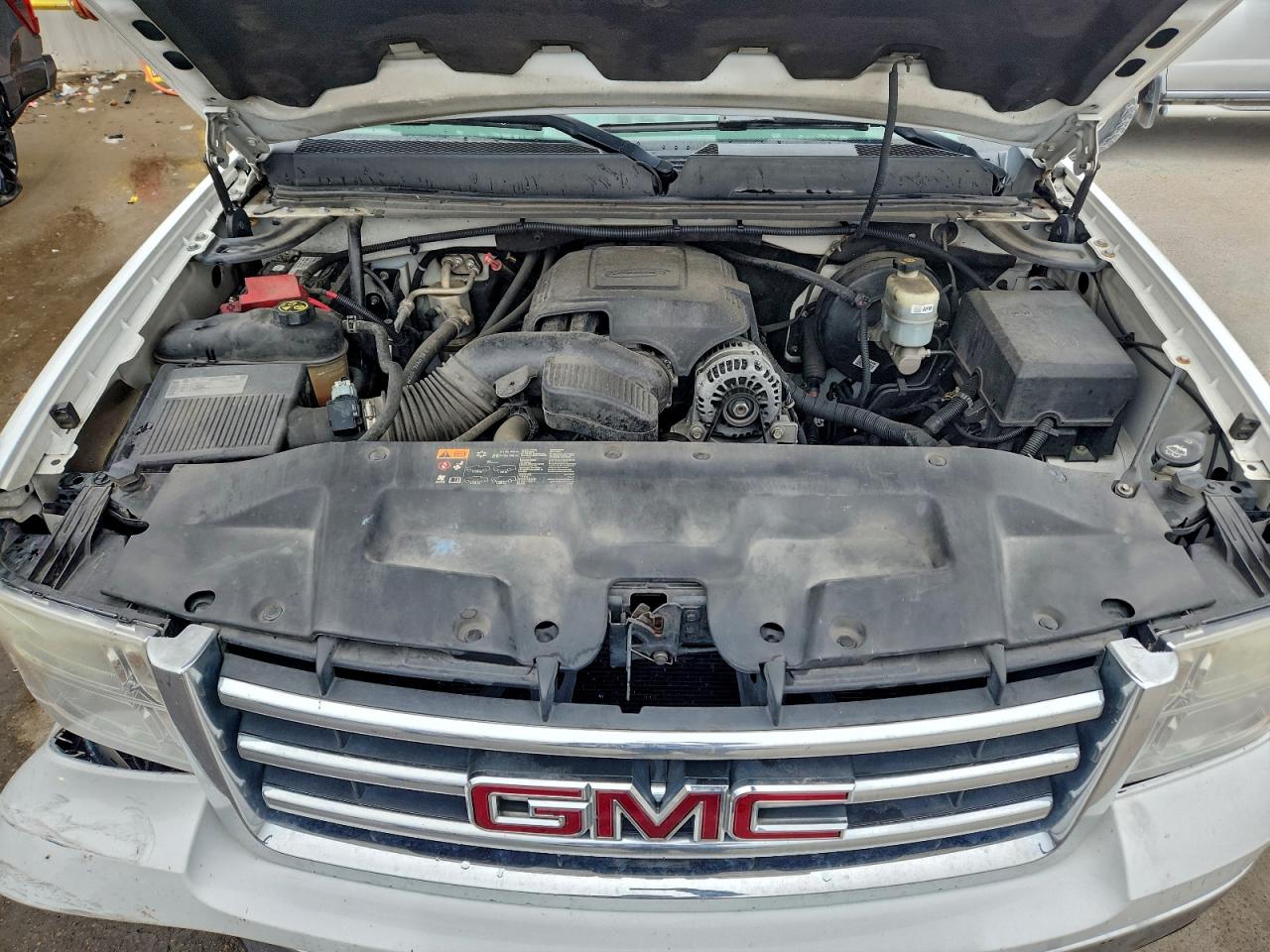 GMC SIERRA C1500 SL