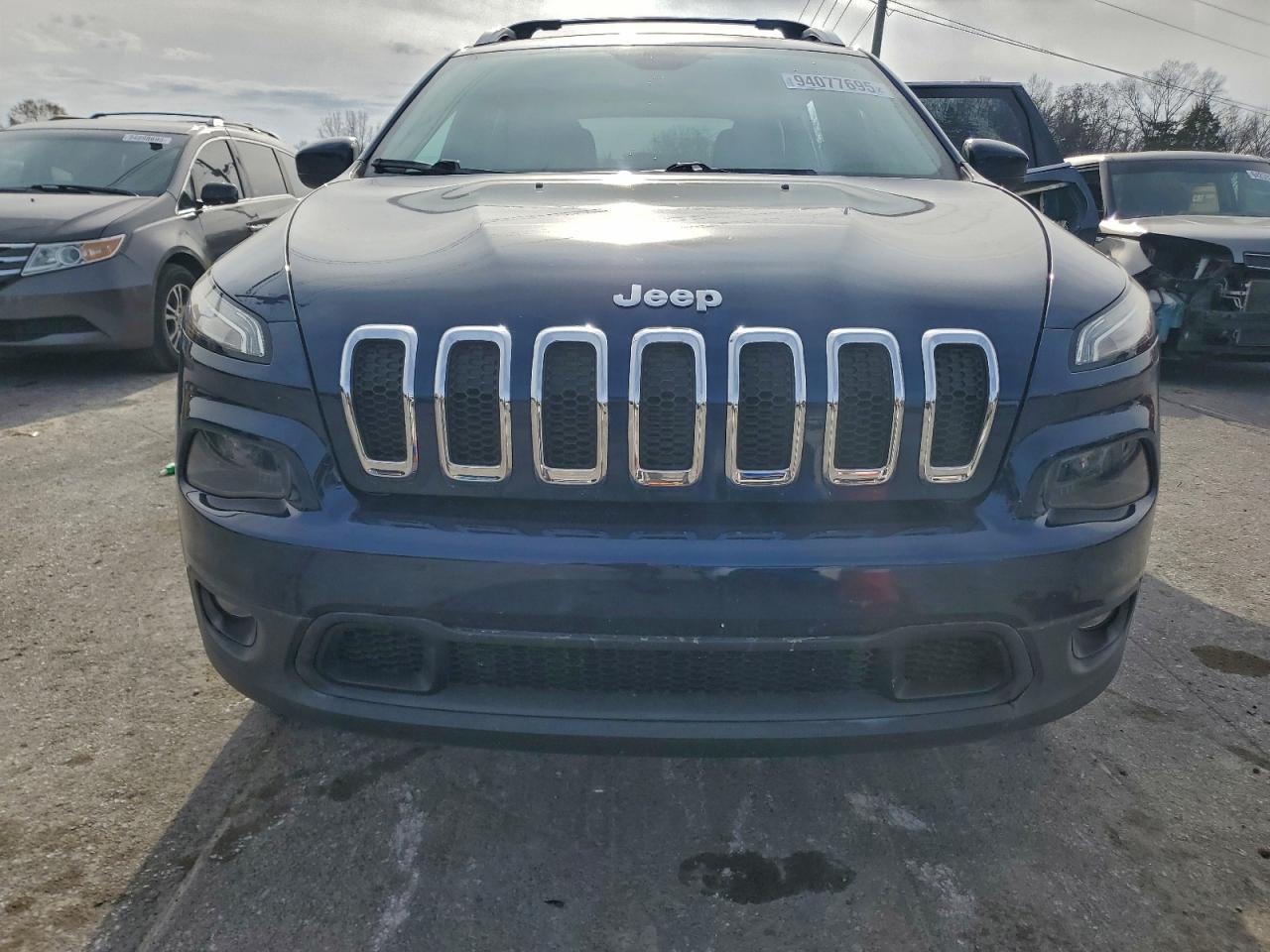 JEEP GRAND CHEROKEE LATITUDE PLUS