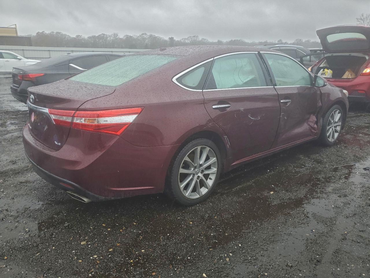 Lot #3314905520 2015 TOYOTA AVALON XLE