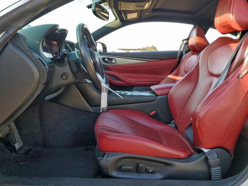 2018 INFINITI Q60 LUXE 3 #3310347987