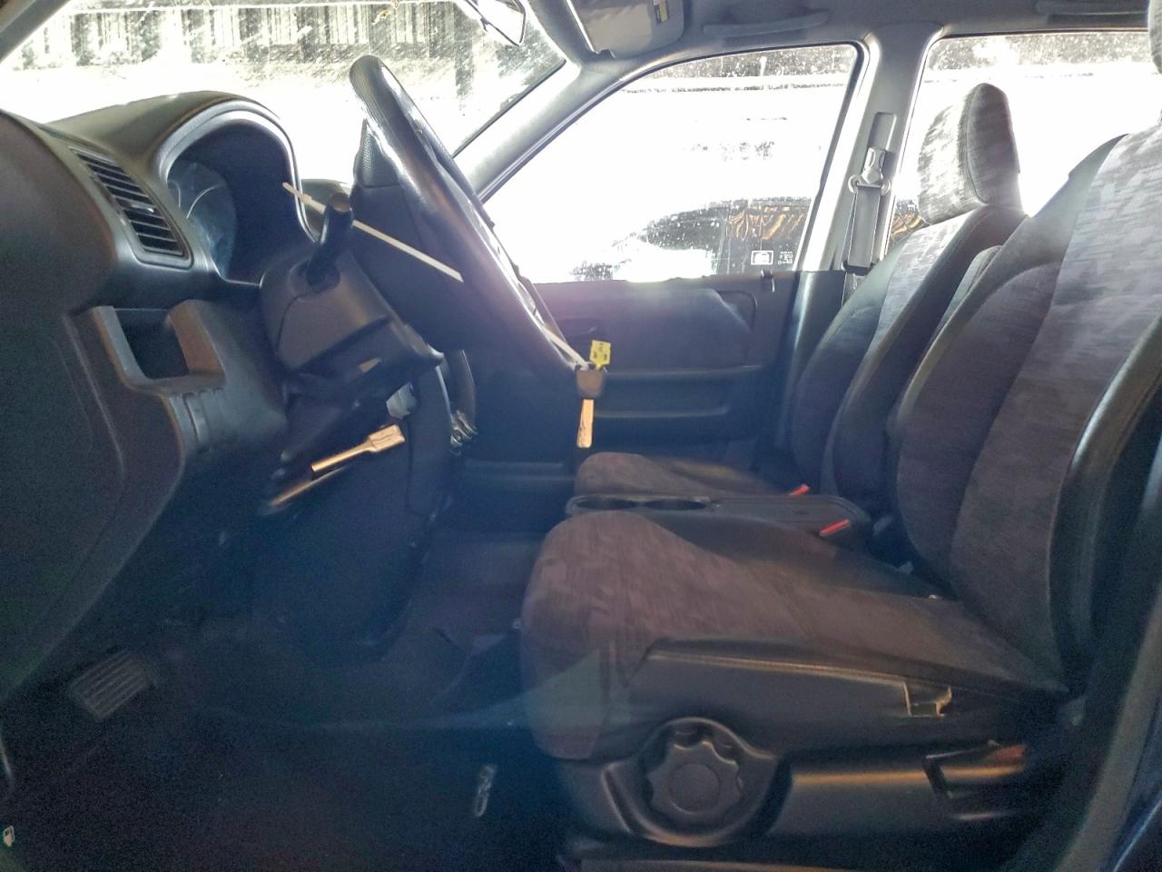 Lot #3309612556 2004 HONDA CR-V LX