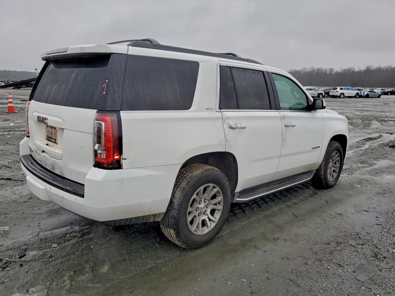 GMC YUKON SLT