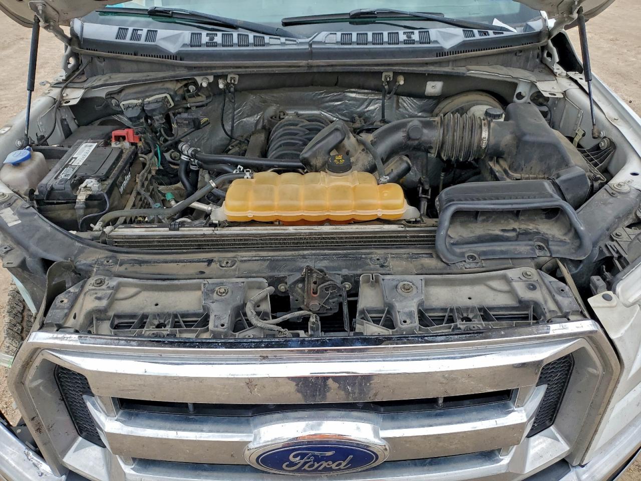 FORD F-150 SUPERCREW