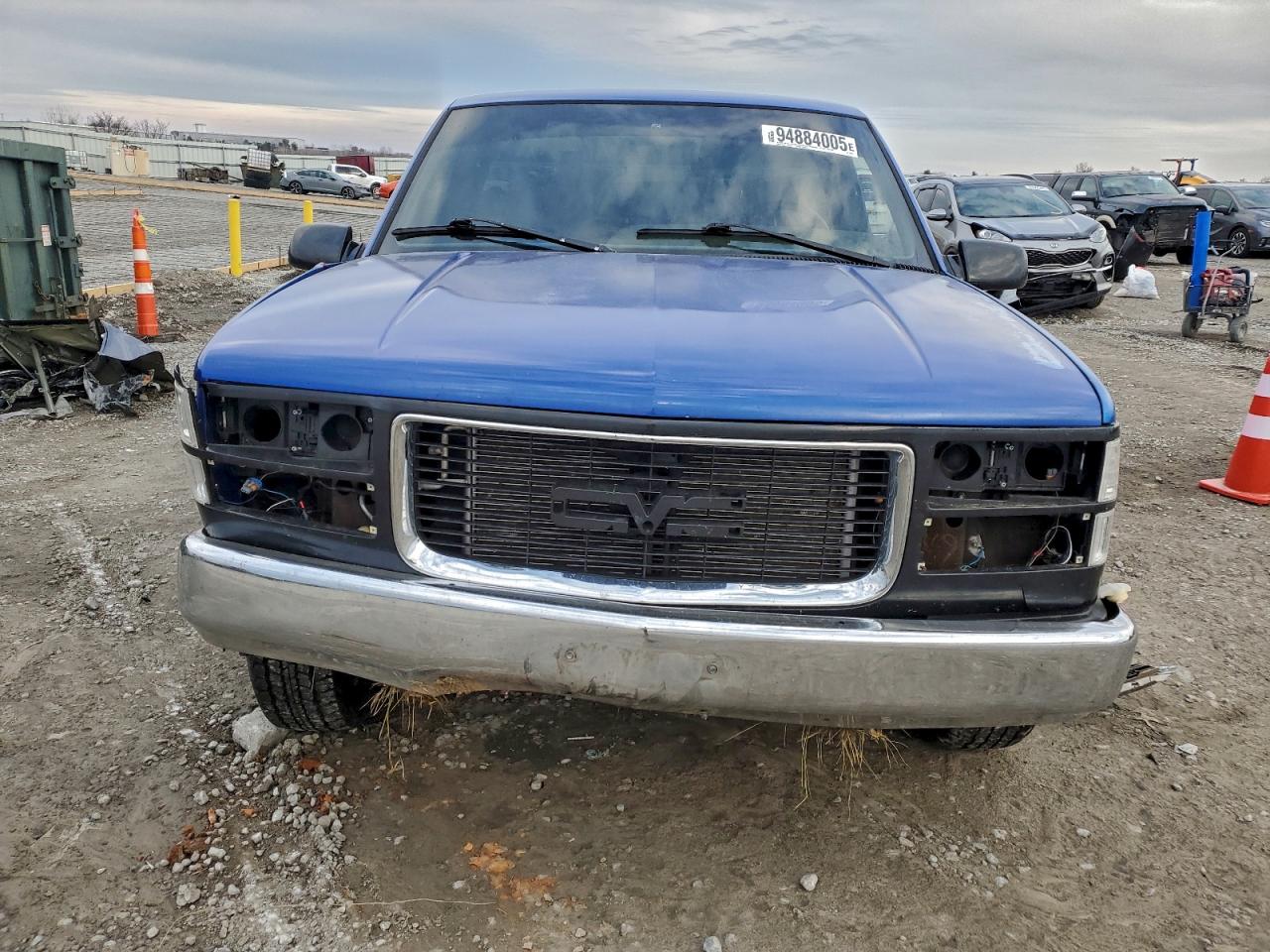 Lot #3317826190 1996 GMC SIERRA C15