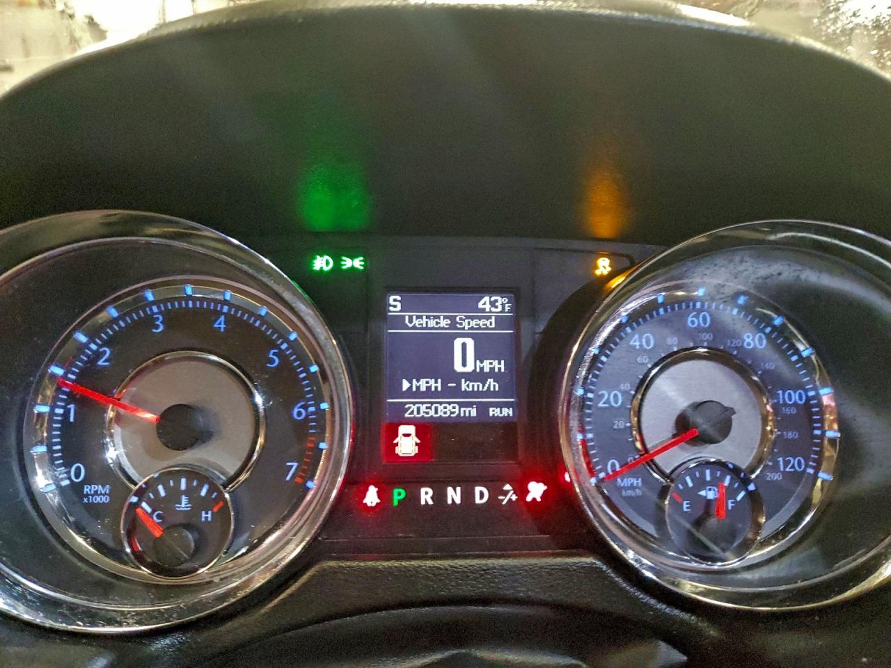 CHRYSLER TOWN & COUNTRY TOURING