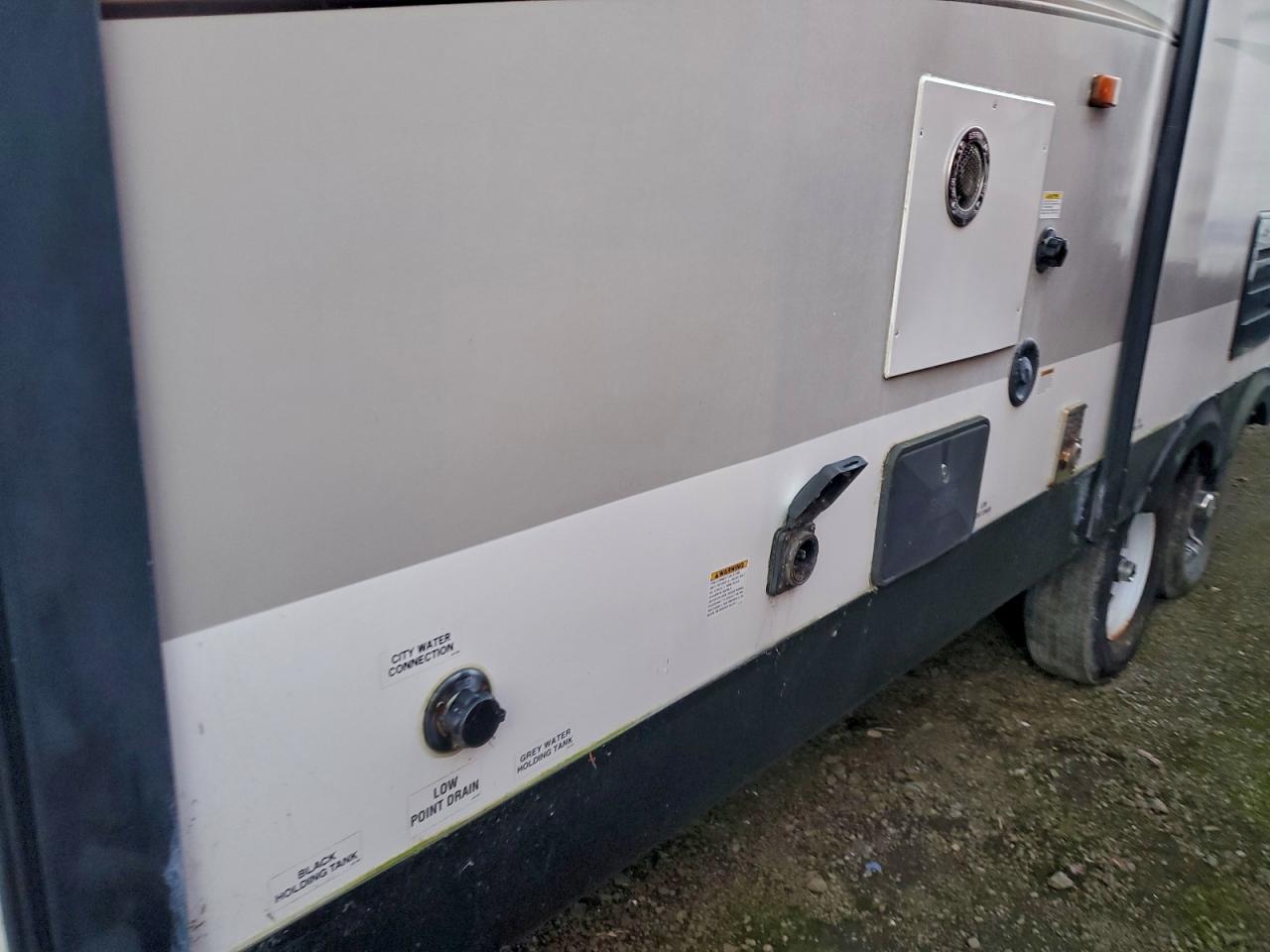 Lot #3302704006 2016 JAYCO JAY FLIGHT