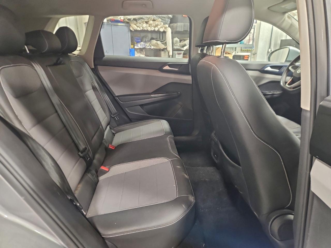 Lot #3316003797 2022 VOLKSWAGEN TAOS SE