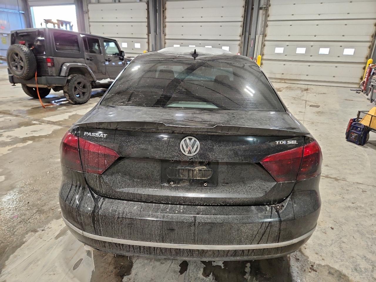 VOLKSWAGEN PASSAT SEL