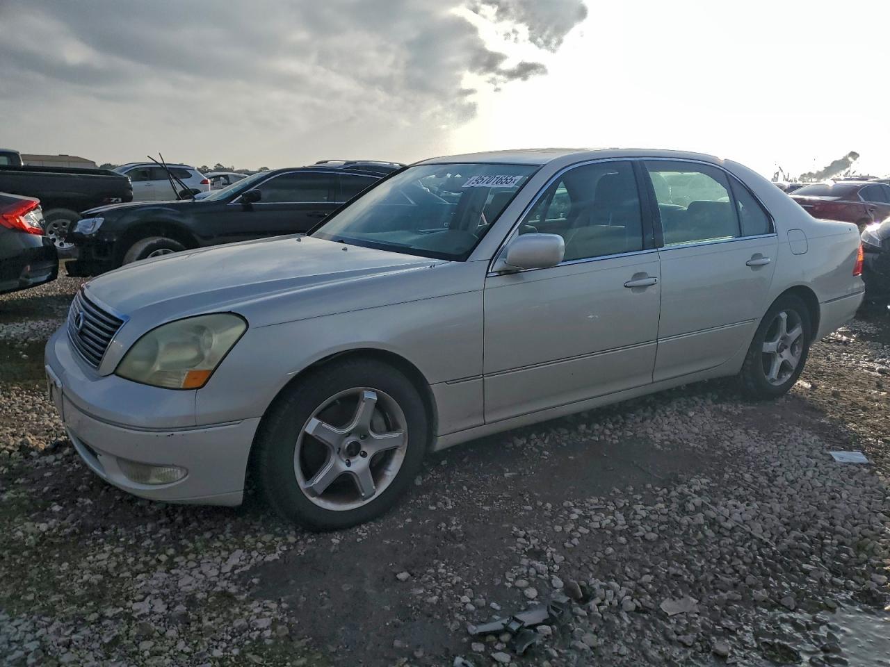 Lot #3316840650 2002 LEXUS LS 430