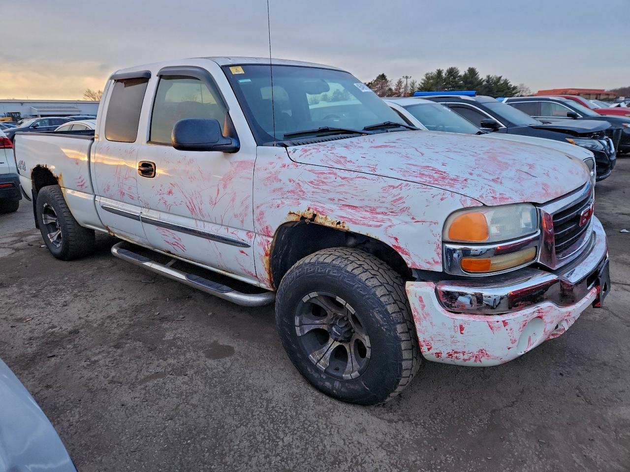 Lot #3310318043 2004 GMC NEW SIERRA