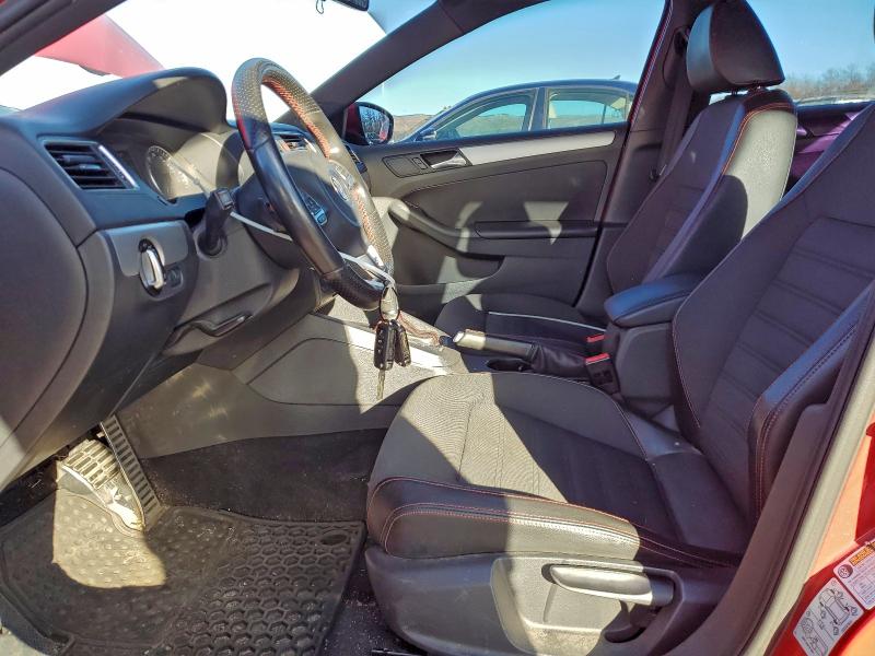 2012 VOLKSWAGEN JETTA GLI #3305305335