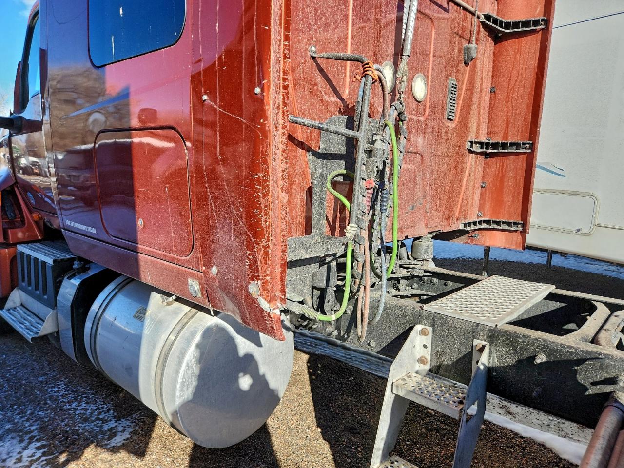 Lot #3311732220 2018 INTERNATIONAL LT625