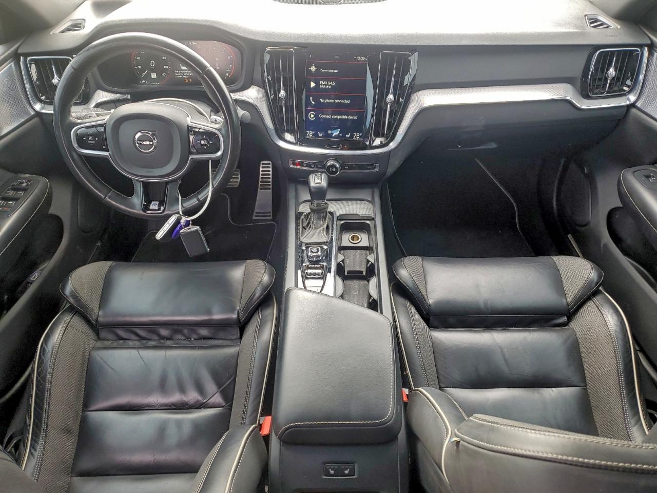 VOLVO S60 T6 R-DESIGN