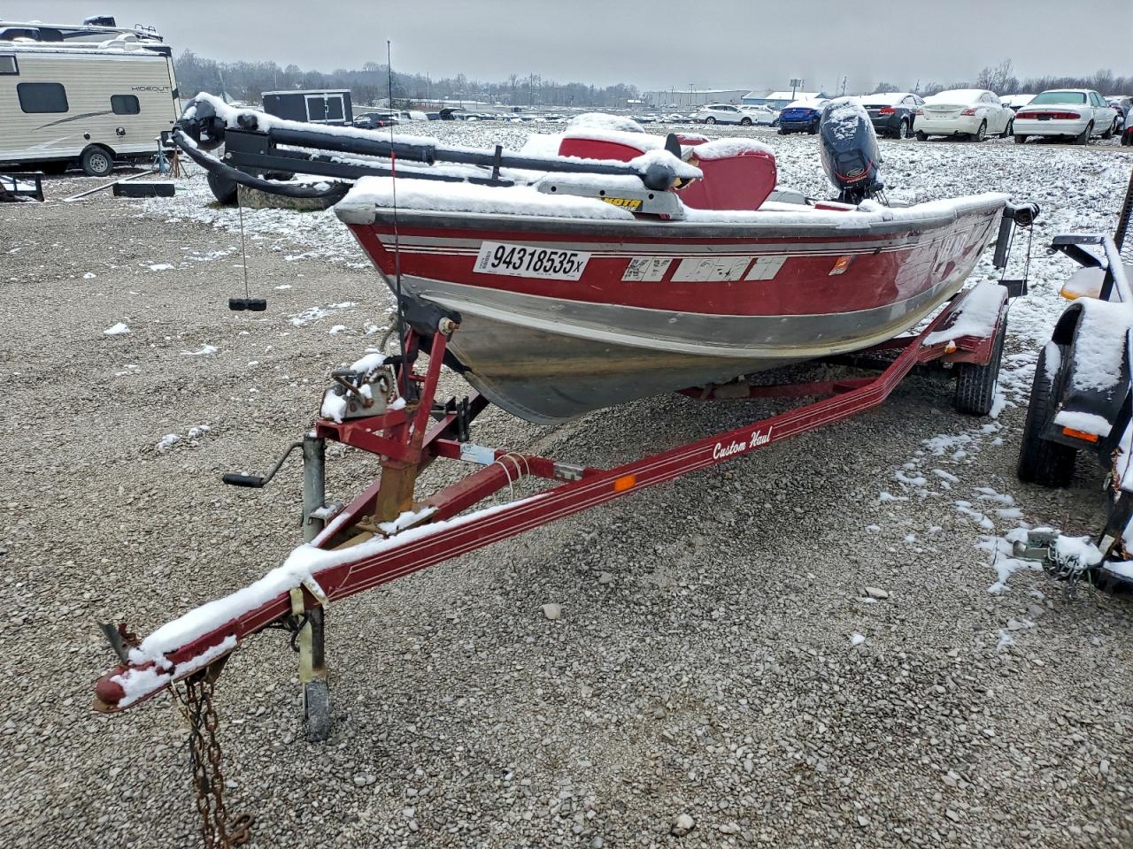 Lot #3304566456 1996 LUND BOAT