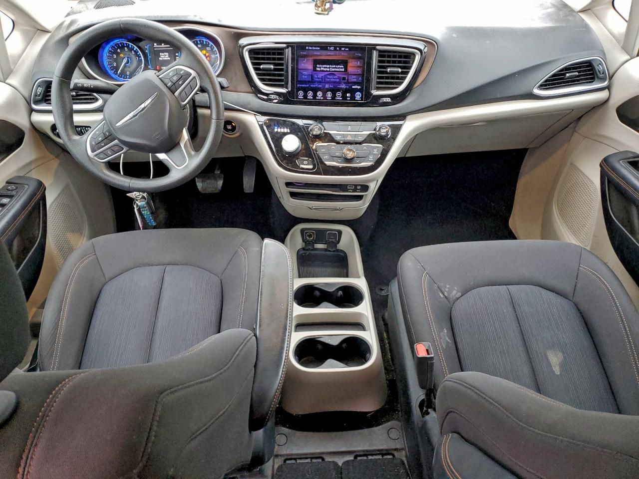 CHRYSLER PACIFICA TOURING