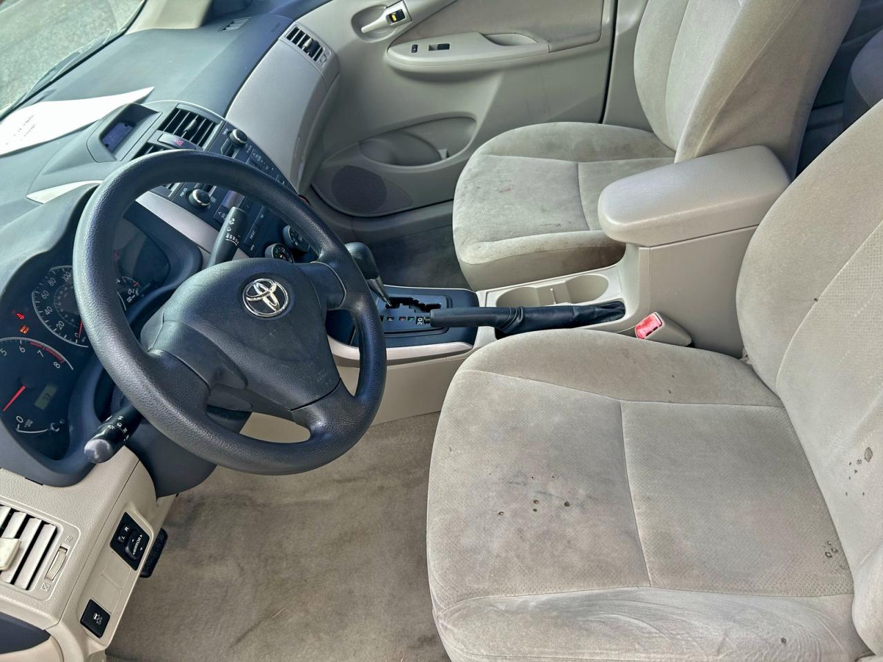 Lot #3310409020 2013 TOYOTA COROLLA BA