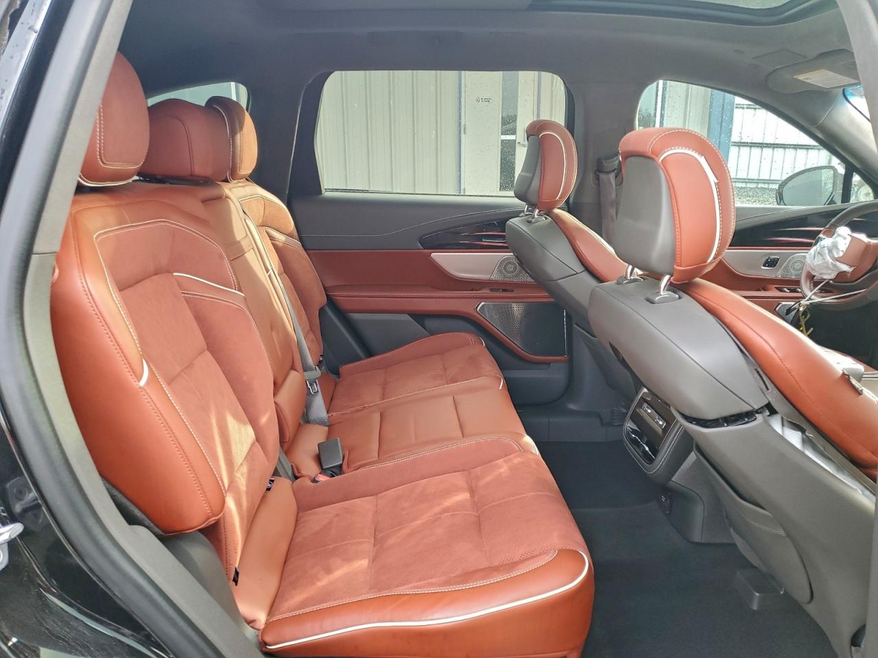 Lot #3310442302 2024 LINCOLN NAUTILUS B