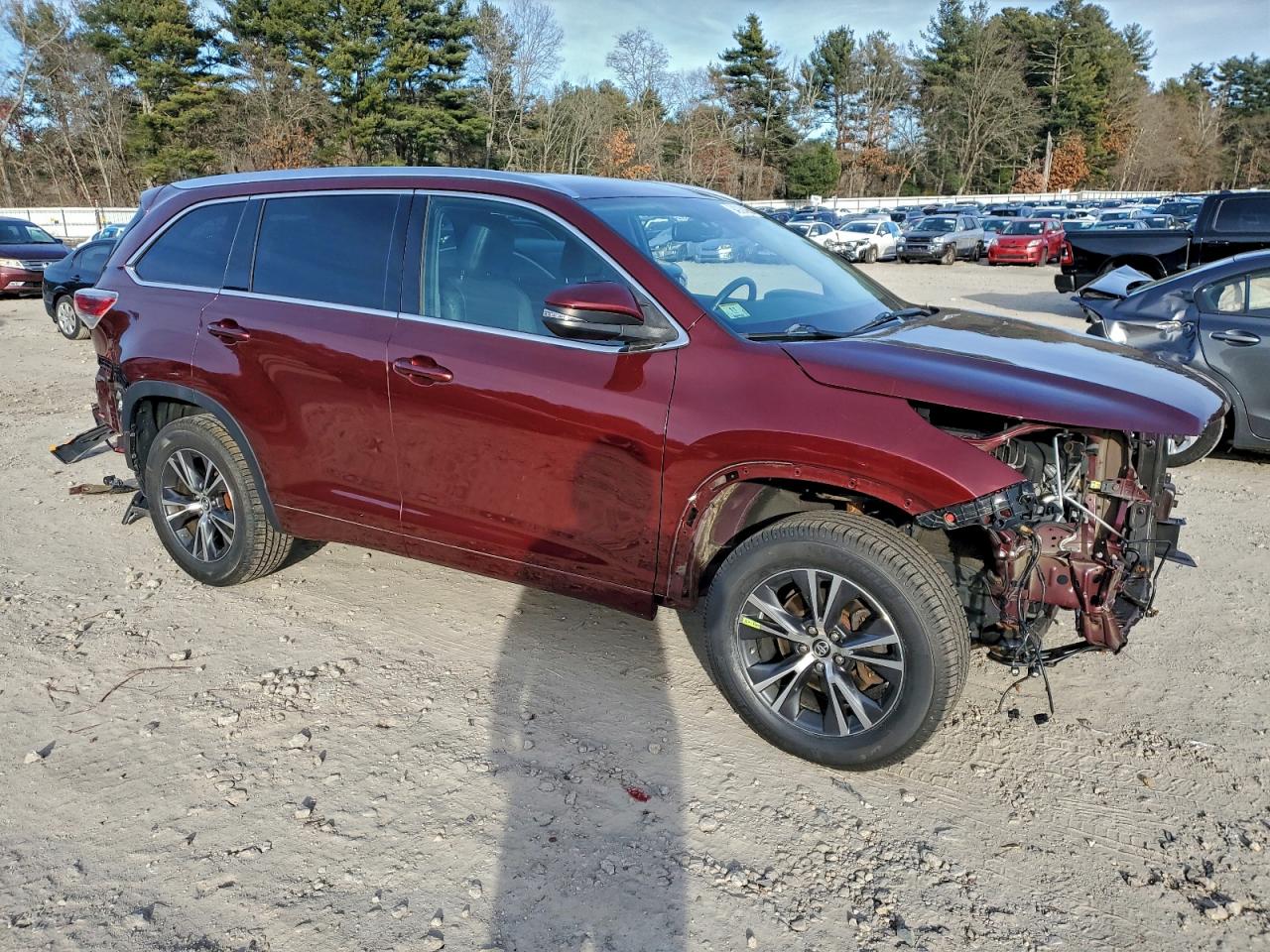 TOYOTA HIGHLANDER XLE