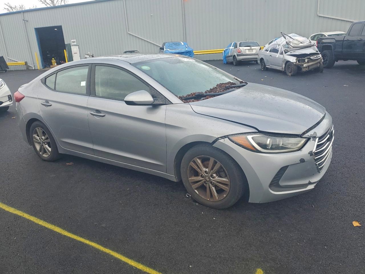 Lot #3317847910 2017 HYUNDAI ELANTRA SE