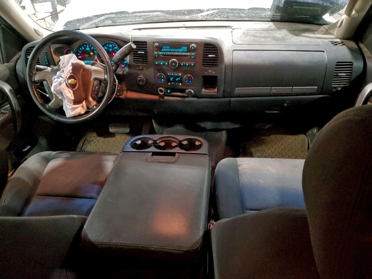 CHEVROLET SILVERADO K1500 LT