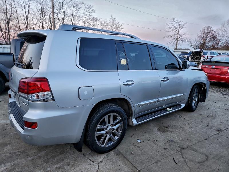 2013 LEXUS LX 570 #3305379326