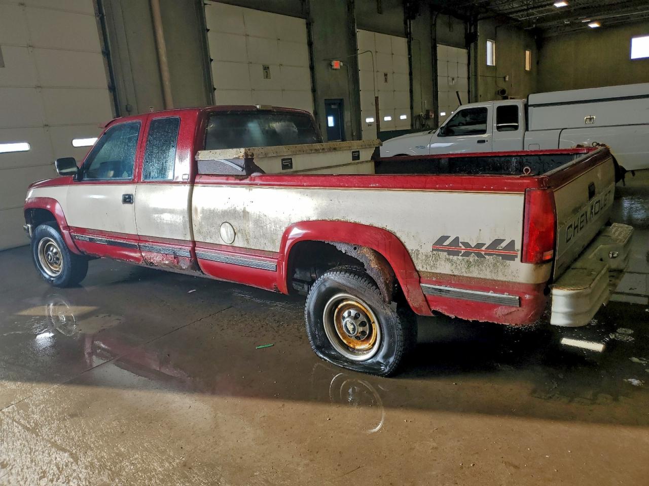 Lot #3308387282 1992 CHEVROLET GMT-400 K2