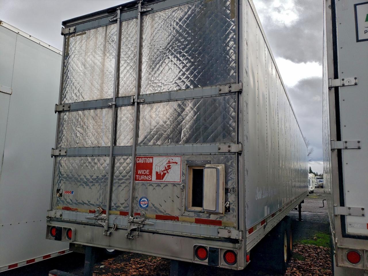 Lot #3316128234 2002 UTIL REEFER