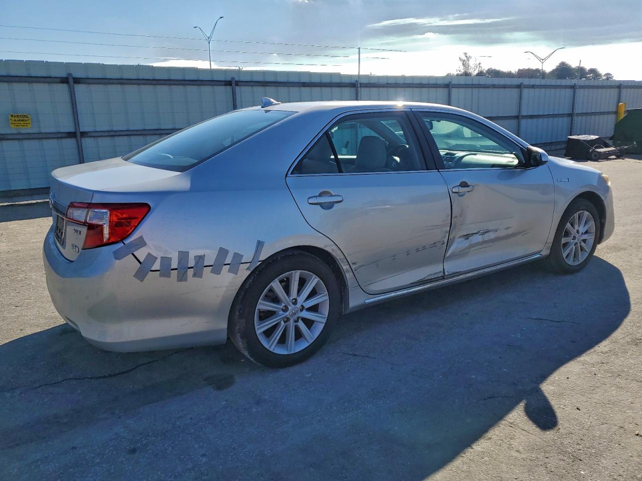 TOYOTA CAMRY HYBRID
