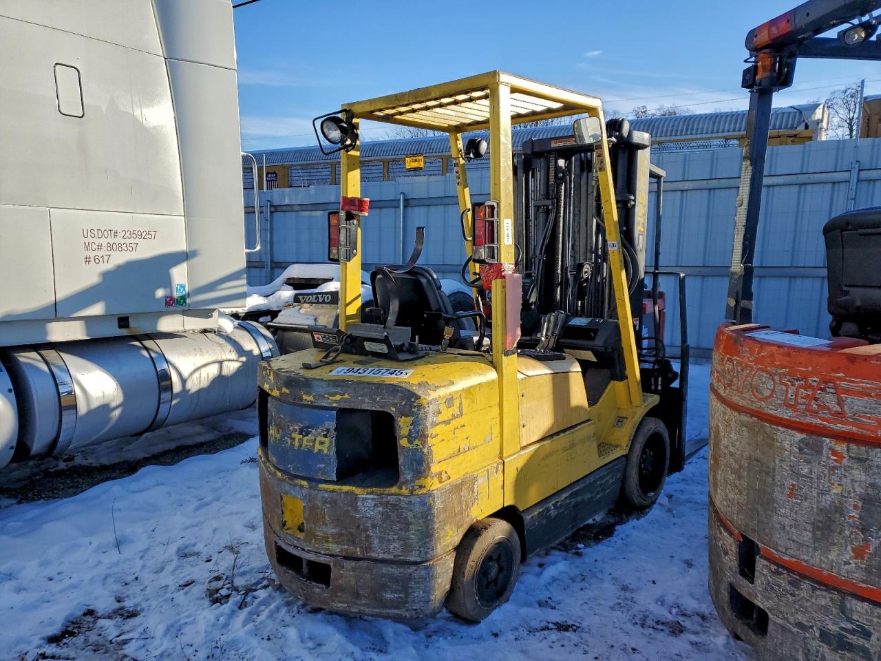 Lot #3309317997 2004 HYSTER S65XM