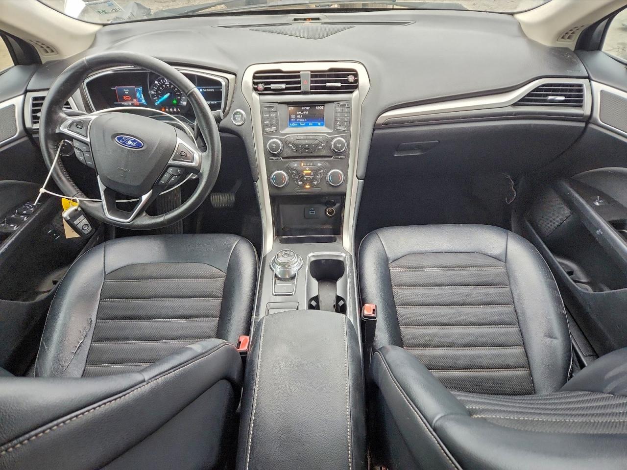 FORD FUSION SE HYBRID