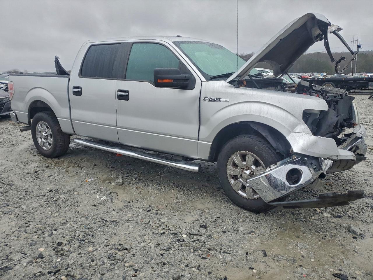 FORD F-150 SUPERCREW