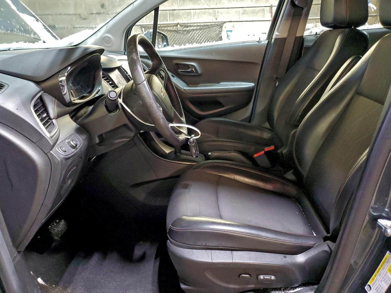 Lot #3317824262 2021 CHEVROLET TRAX 1LT