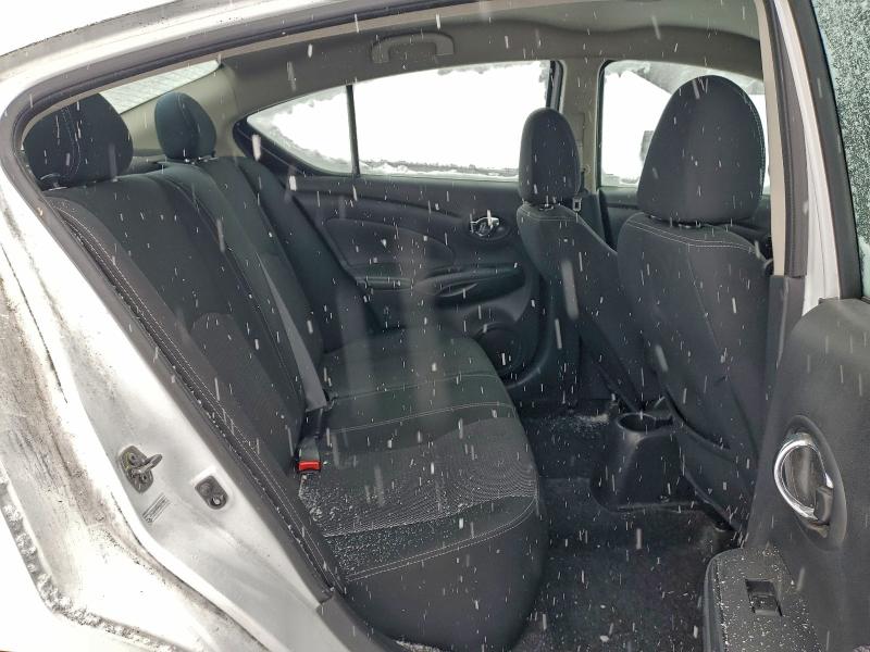 2019 NISSAN VERSA S #3304596452