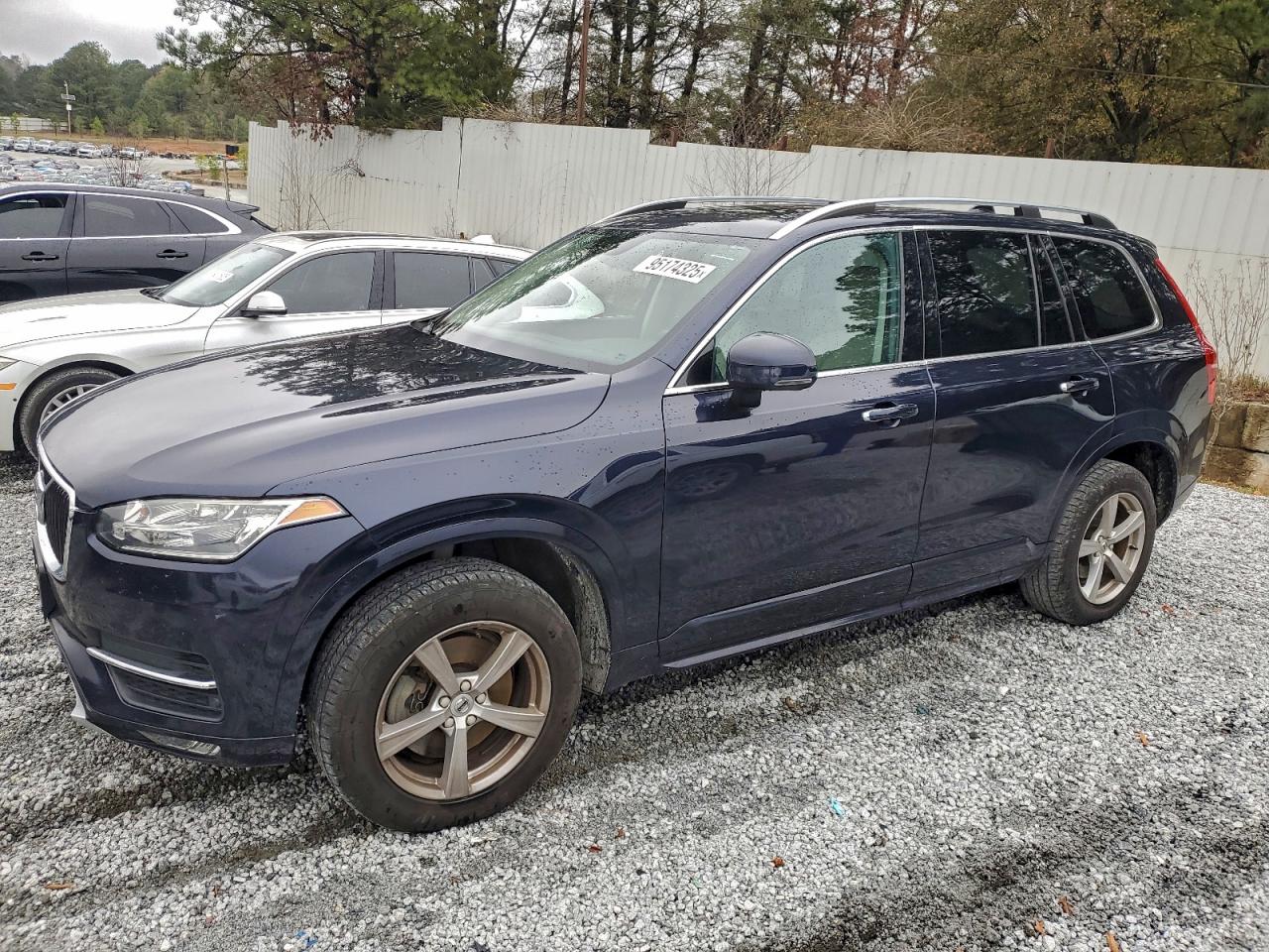 VOLVO XC90 T5