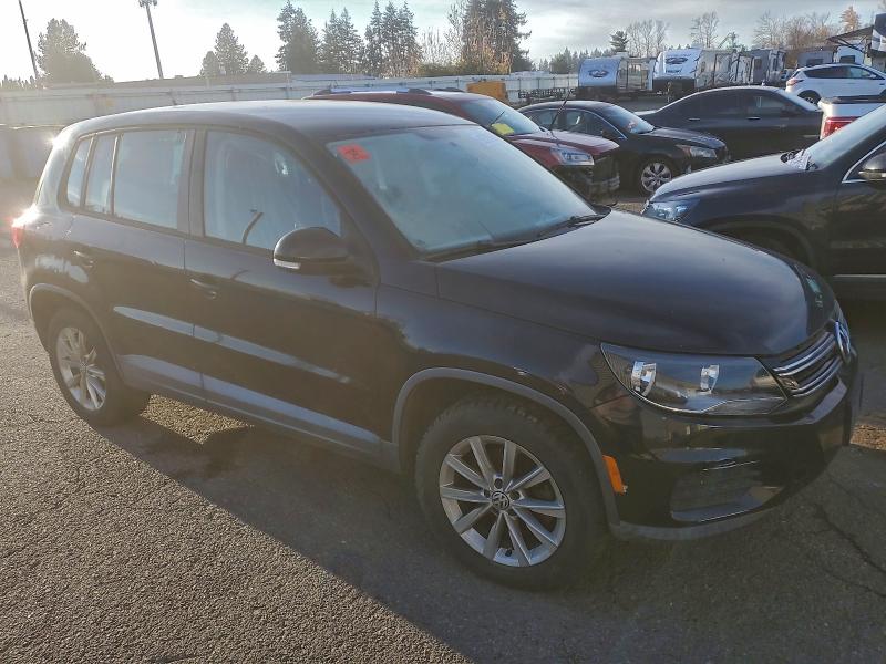2012 VOLKSWAGEN TIGUAN S #3303021607