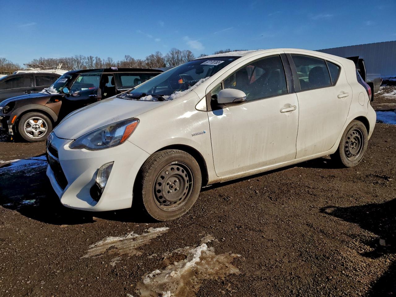 Lot #3317709072 2015 TOYOTA PRIUS C