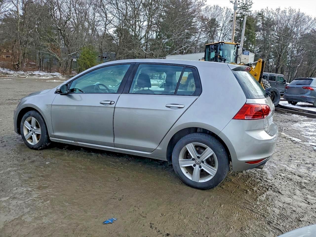 VOLKSWAGEN GOLF TDI