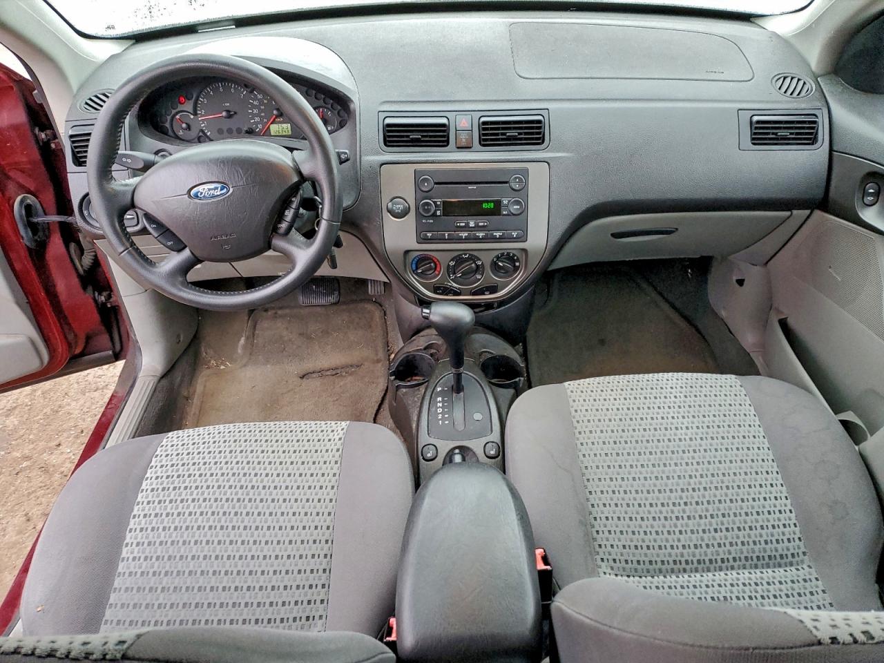 Lot #3317735085 2007 FORD FOCUS ZX4