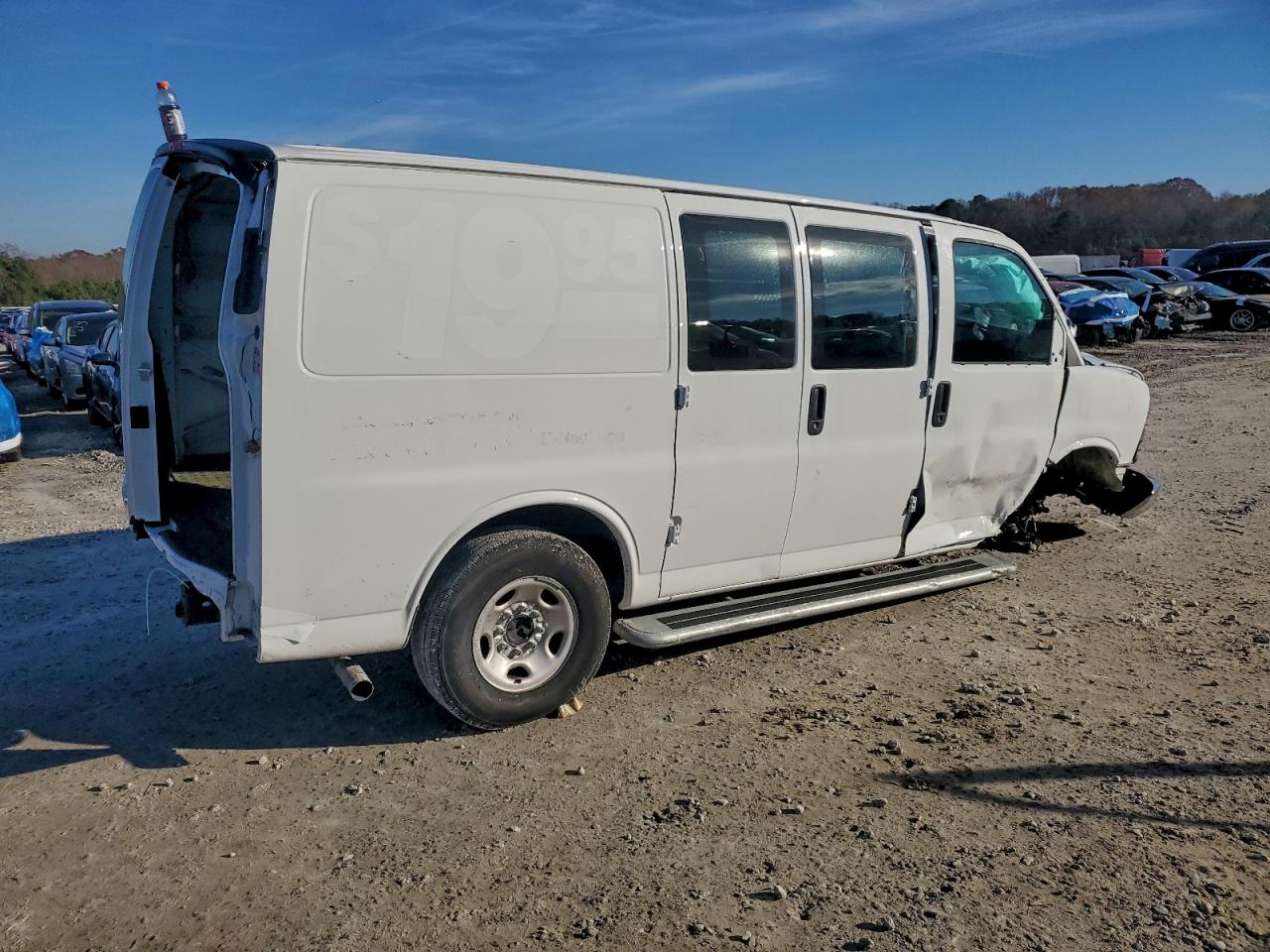 Lot #3312843088 2024 CHEVROLET EXPRESS G2