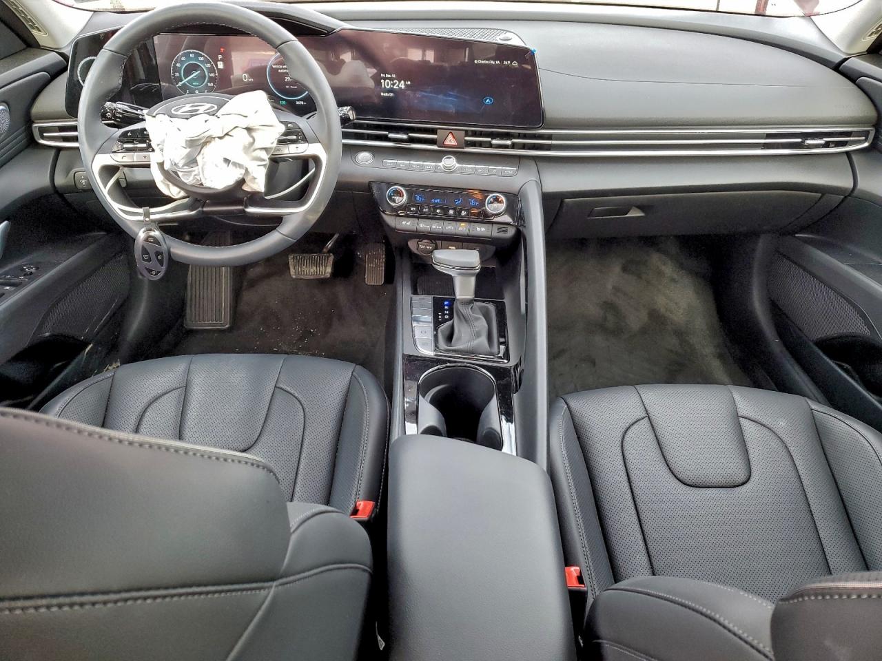 HYUNDAI ELANTRA LIMITED