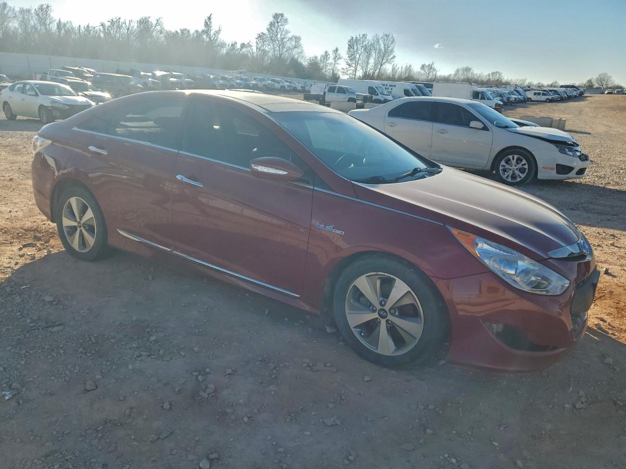 HYUNDAI SONATA HYBRID