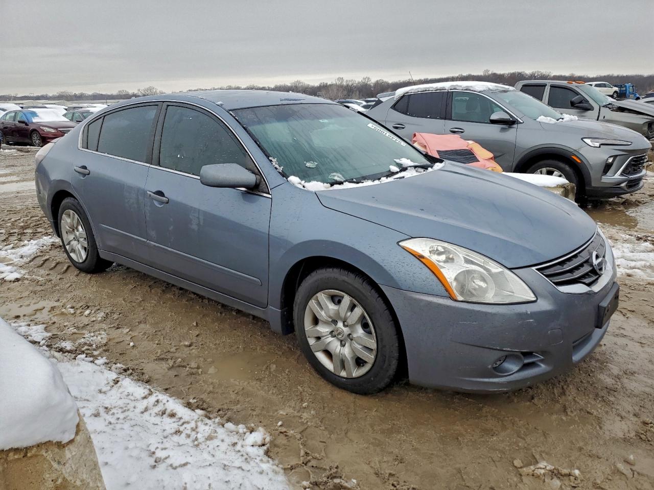 NISSAN ALTIMA BASE