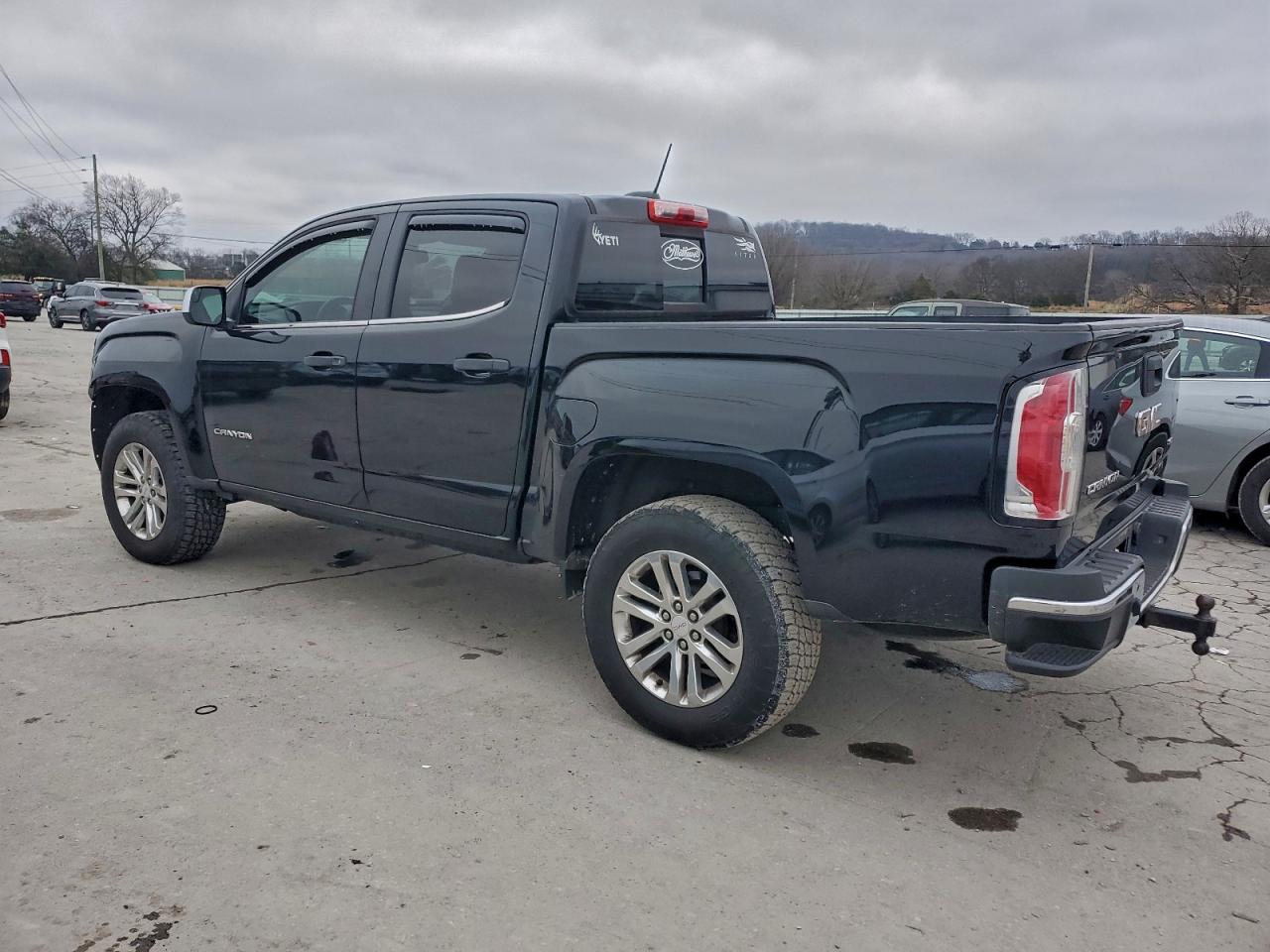 GMC CANYON SLT