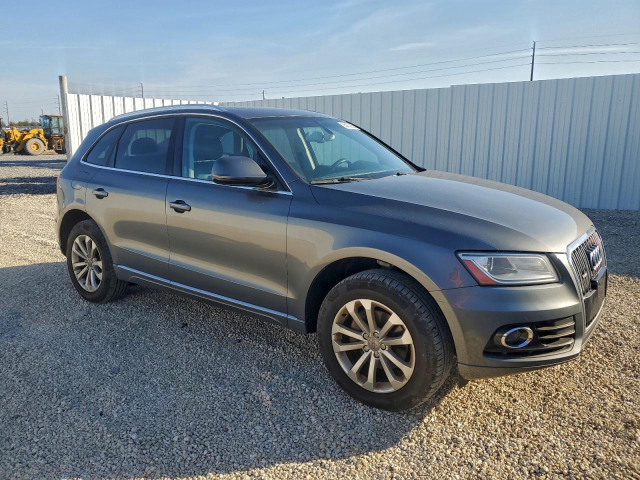 AUDI Q5 PREMIUM PLUS