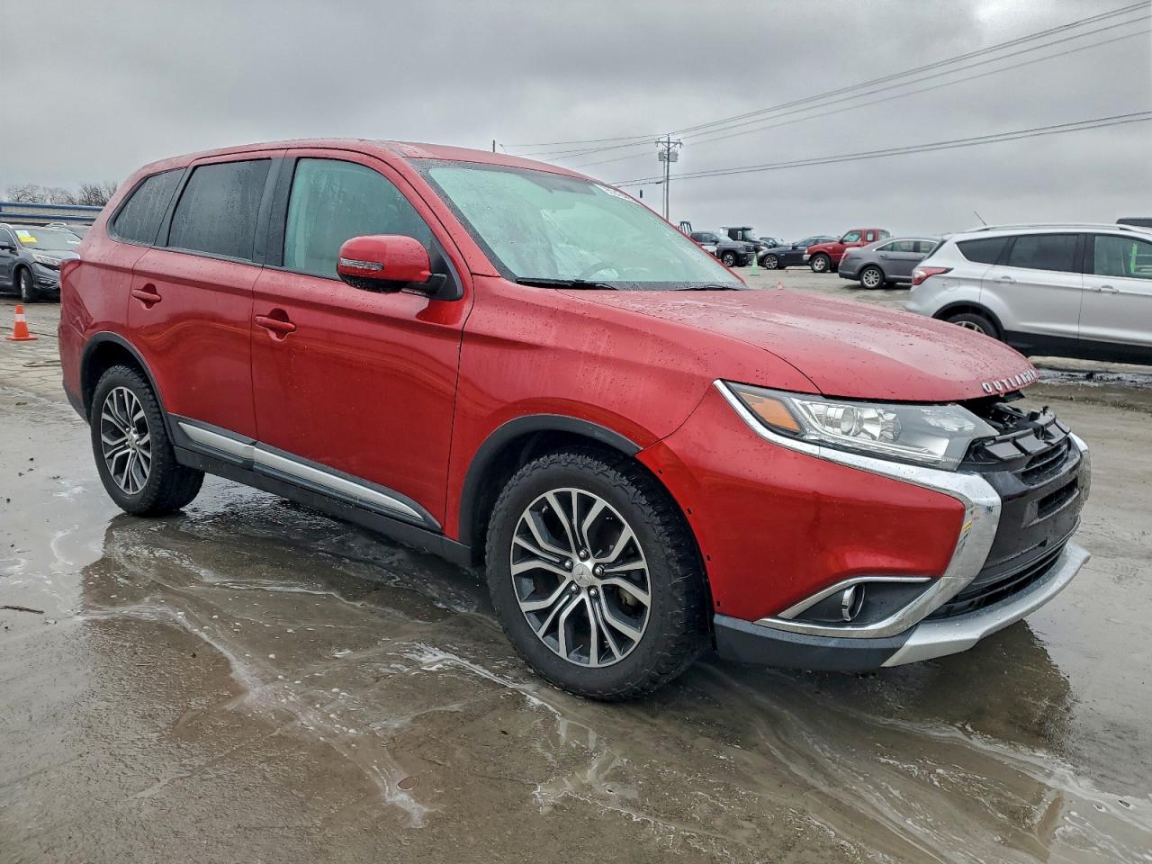 MITSUBISHI OUTLANDER SE