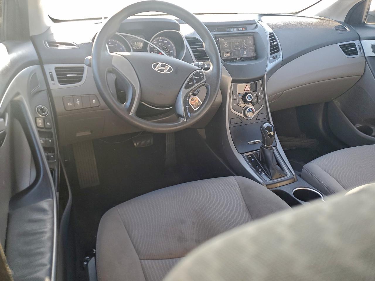 Lot #3316715468 2015 HYUNDAI ELANTRA SE