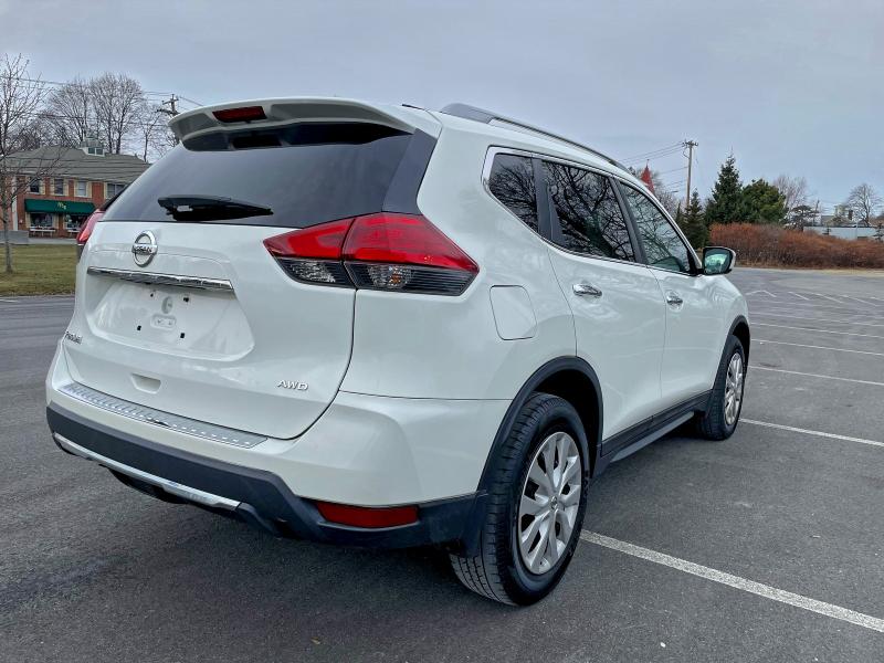 2017 NISSAN ROGUE SV #3315747363