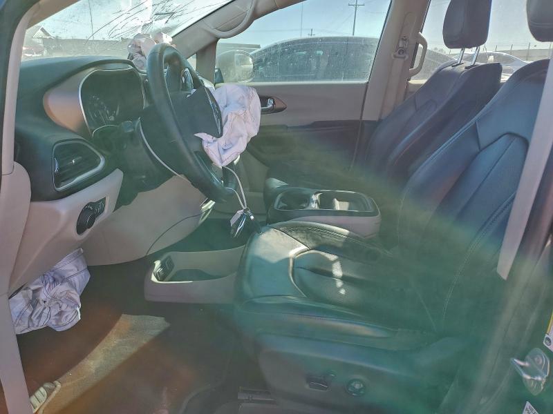 2020 CHRYSLER VOYAGER LX #3311564235