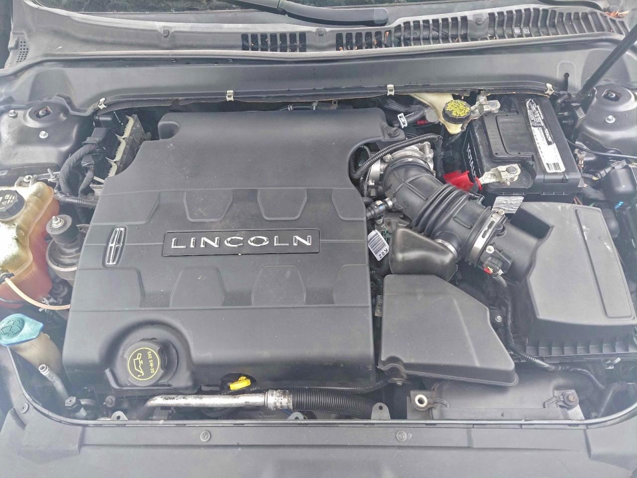 Lot #3318873007 2016 LINCOLN MKZ