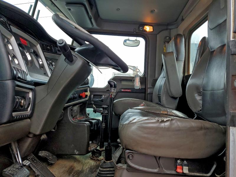 2013 KENWORTH CONSTRUCTI #3303635929